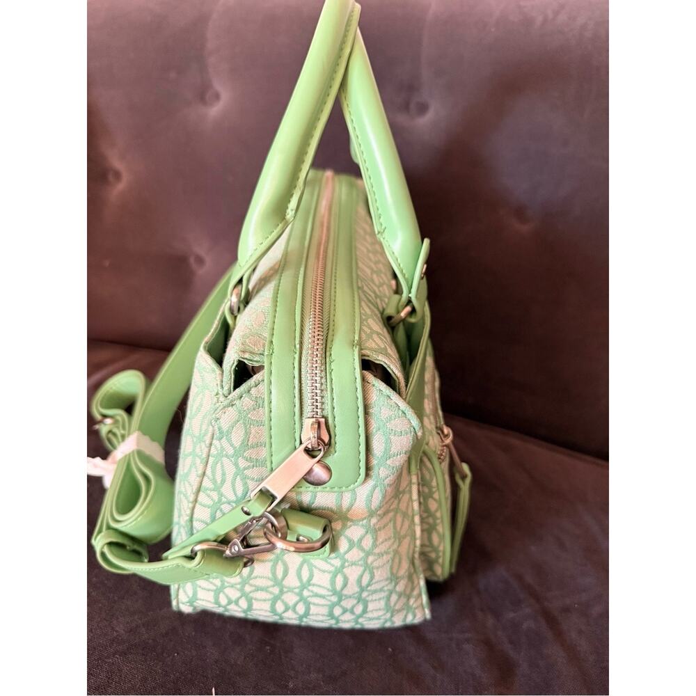 Time and Tru Light Green Patterned Satchel - Picture 4 of 5